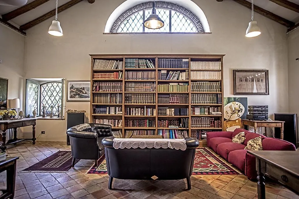 Relais De Charme - B&B Short Lets La Casa Di Francesca Sant'Agata Li Battiati Bed and breakfast